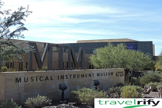 Musical instrument museum
